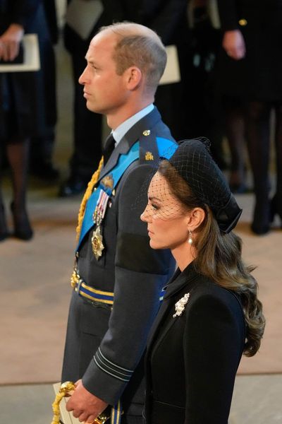 Royal Expert Reveals Secrets Behind Kate Middleton’s Style – And How Much Could Be Worth To The UK Fashion Industry