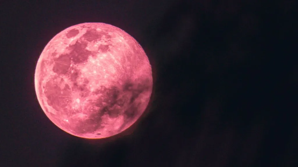 Don’t Miss The Pink Full Moon TONIGHT! Best Times To Watch