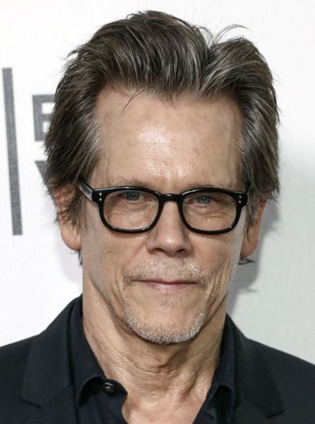 Kevin Bacon and his wife moved to a farm after losing their fortune, now they’re happier than ever
