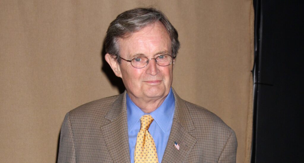 David McCallum from ‘NCIS’ is a devoted father and grandpa: Meet his 5 kids and 8 lookalike grandchildren