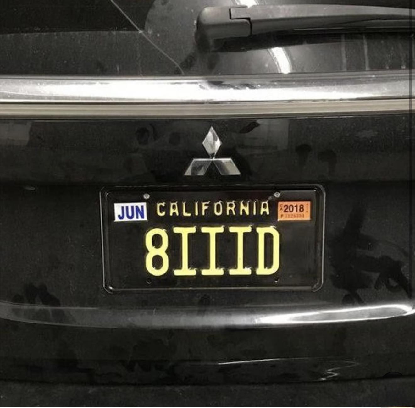 A Closer Look at This License Plate Will Blow Your Mind